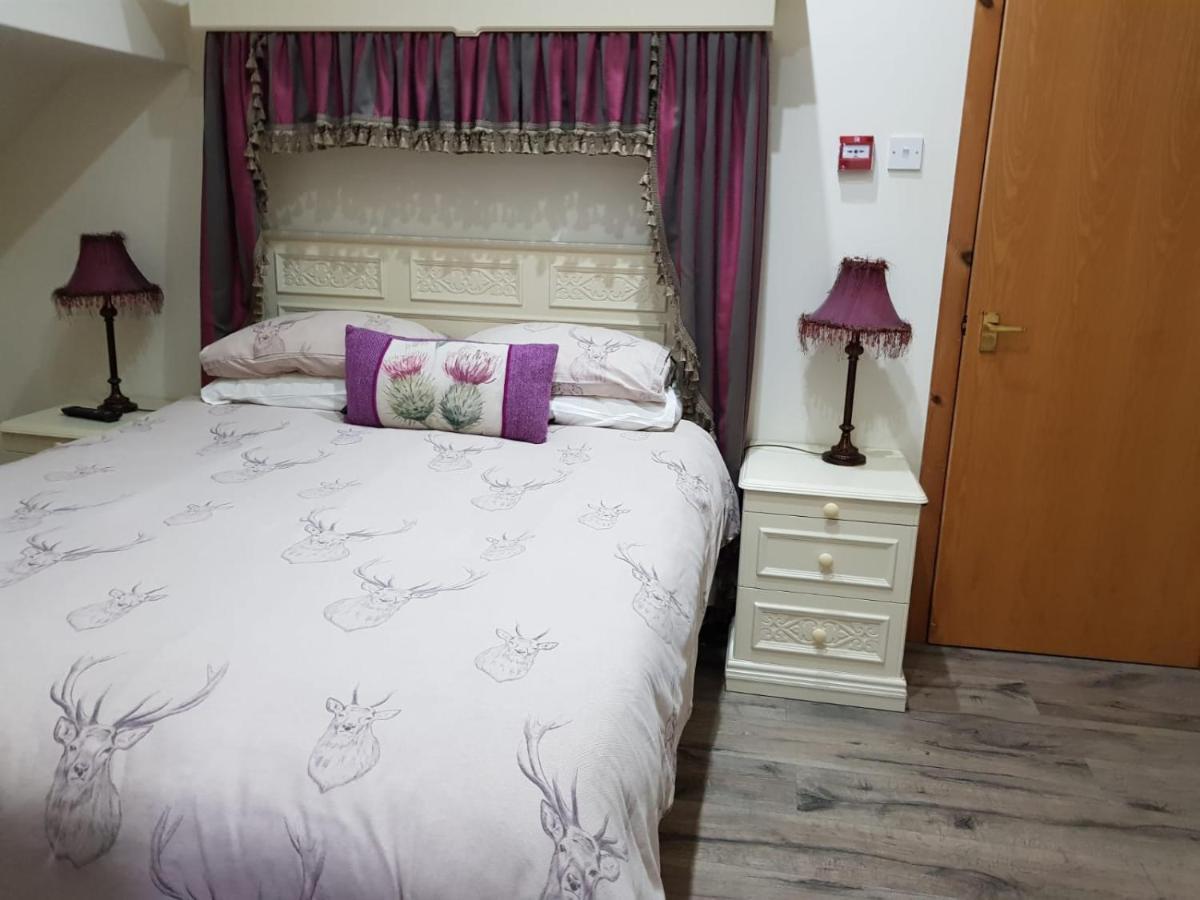 Culag Lochside Self Catering Lägenhet Luss Exteriör bild